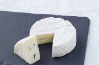 ILE DE FRANCE® Brie au Bleu on a plate ILE DE FRANCE® Brie au Bleu on a plate